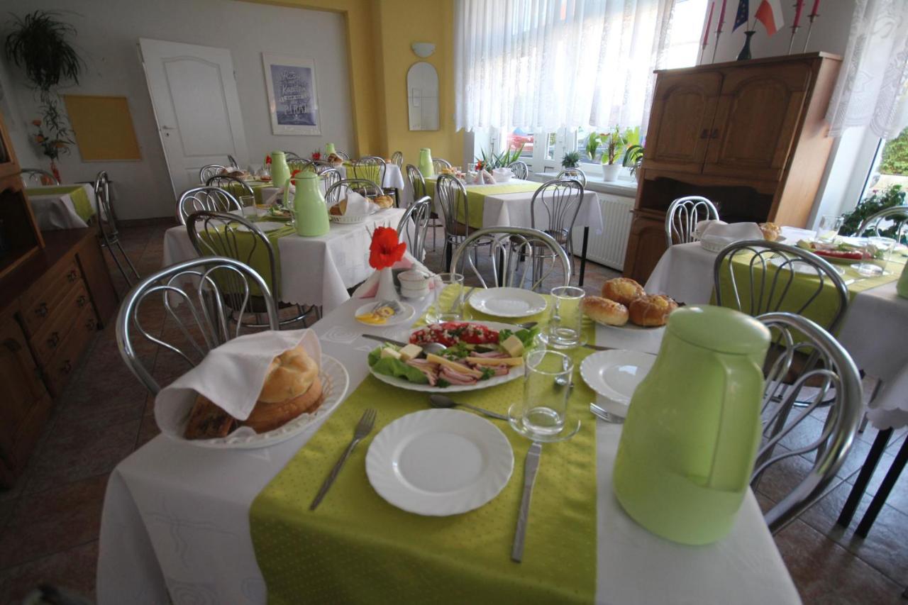 Dom Goscinny Marina Dzwirzyno Bagian luar foto